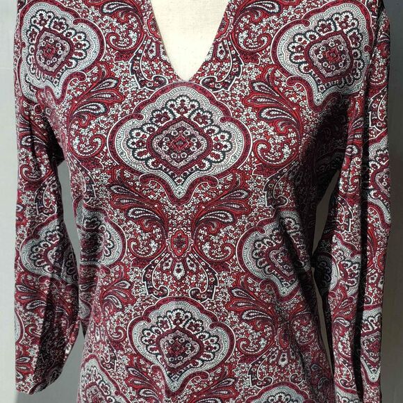 Talbots Woman Shirt Small 3/4 Slve Pull Over Top V-Neck Cranberry Rayon Spandex - Picture 1 of 7